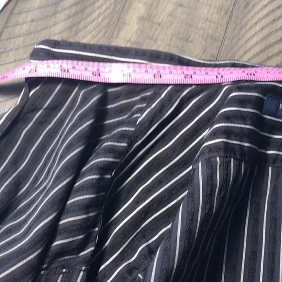 Ted Baker Classic 💯 % Cotton Brown and White Striped Shirt. See measurements. - Picture 7 of 12